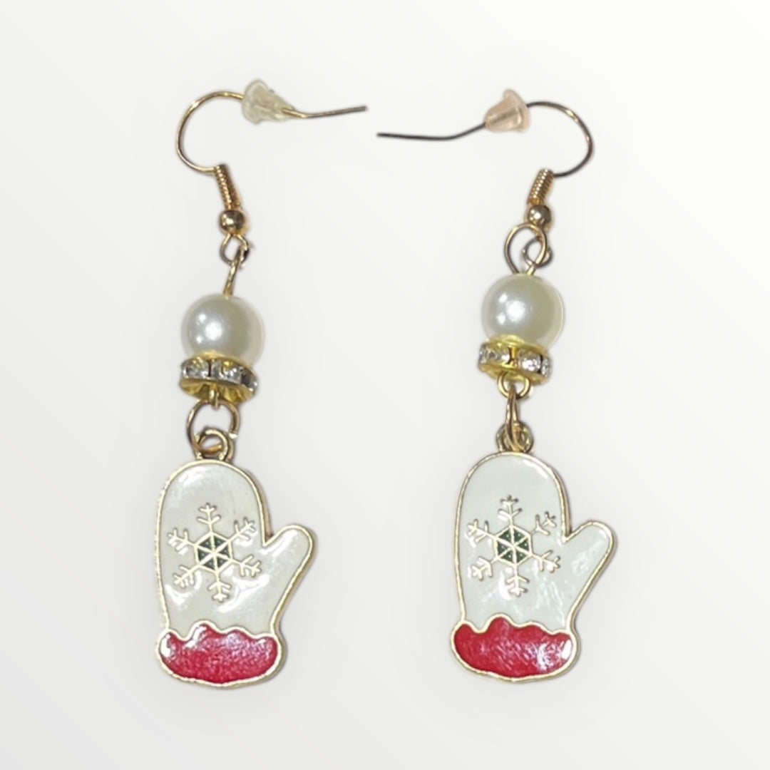 Christmas mittens earrings