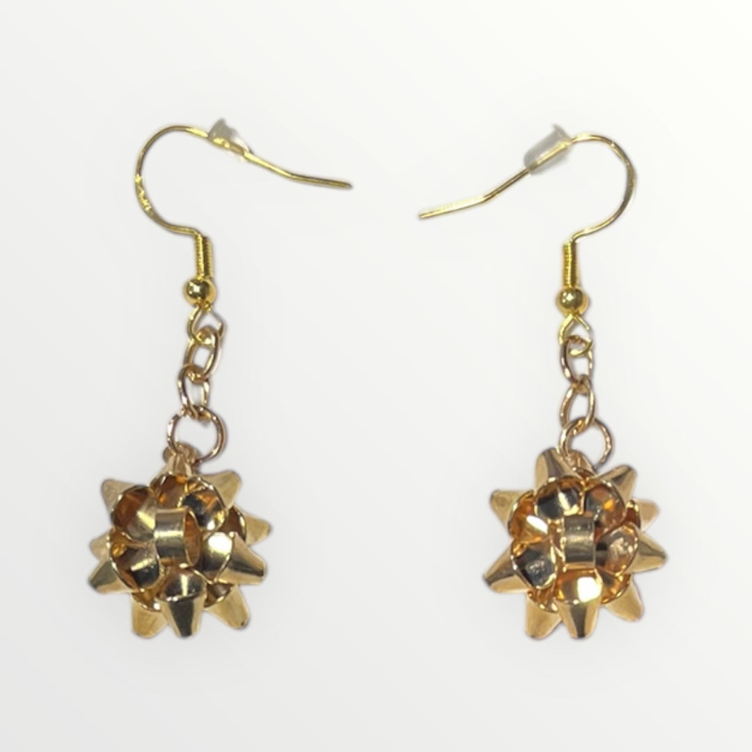 Gift bow earrings