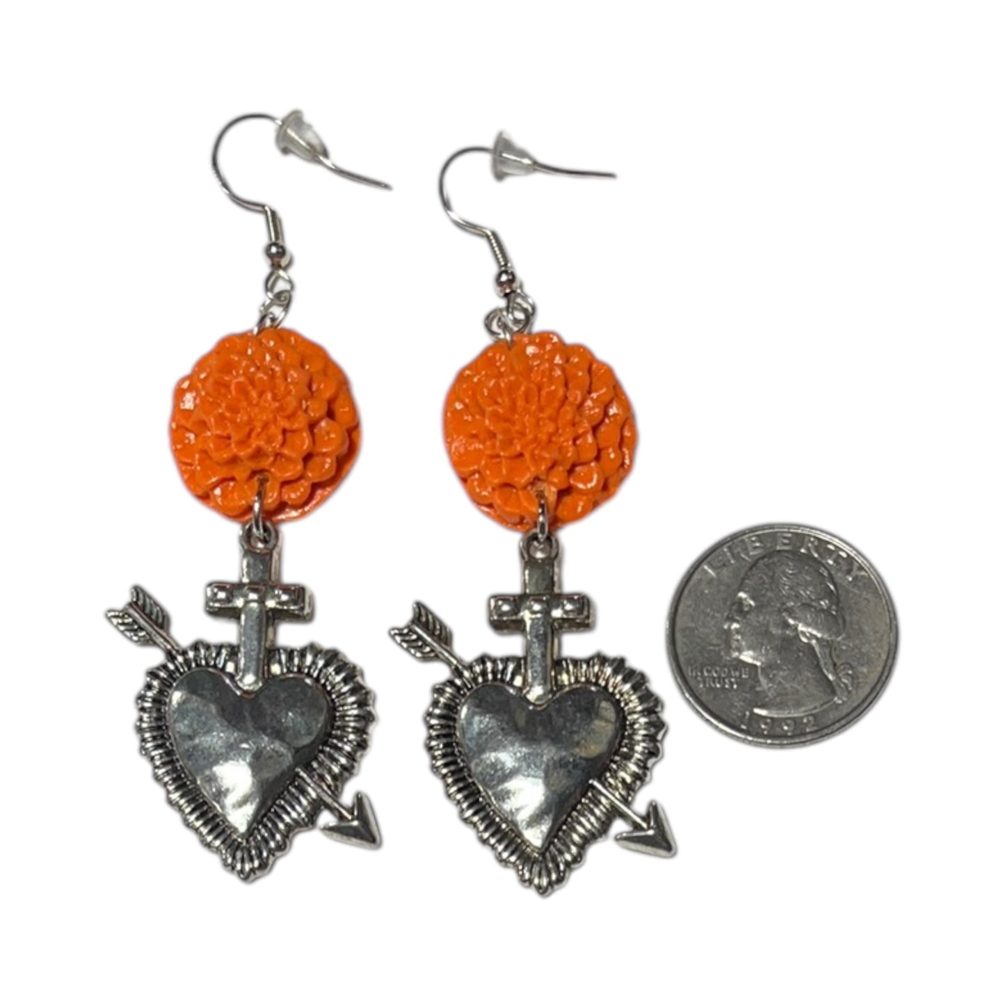 Earrings Sagrado Corazón con Cenpasuchil
