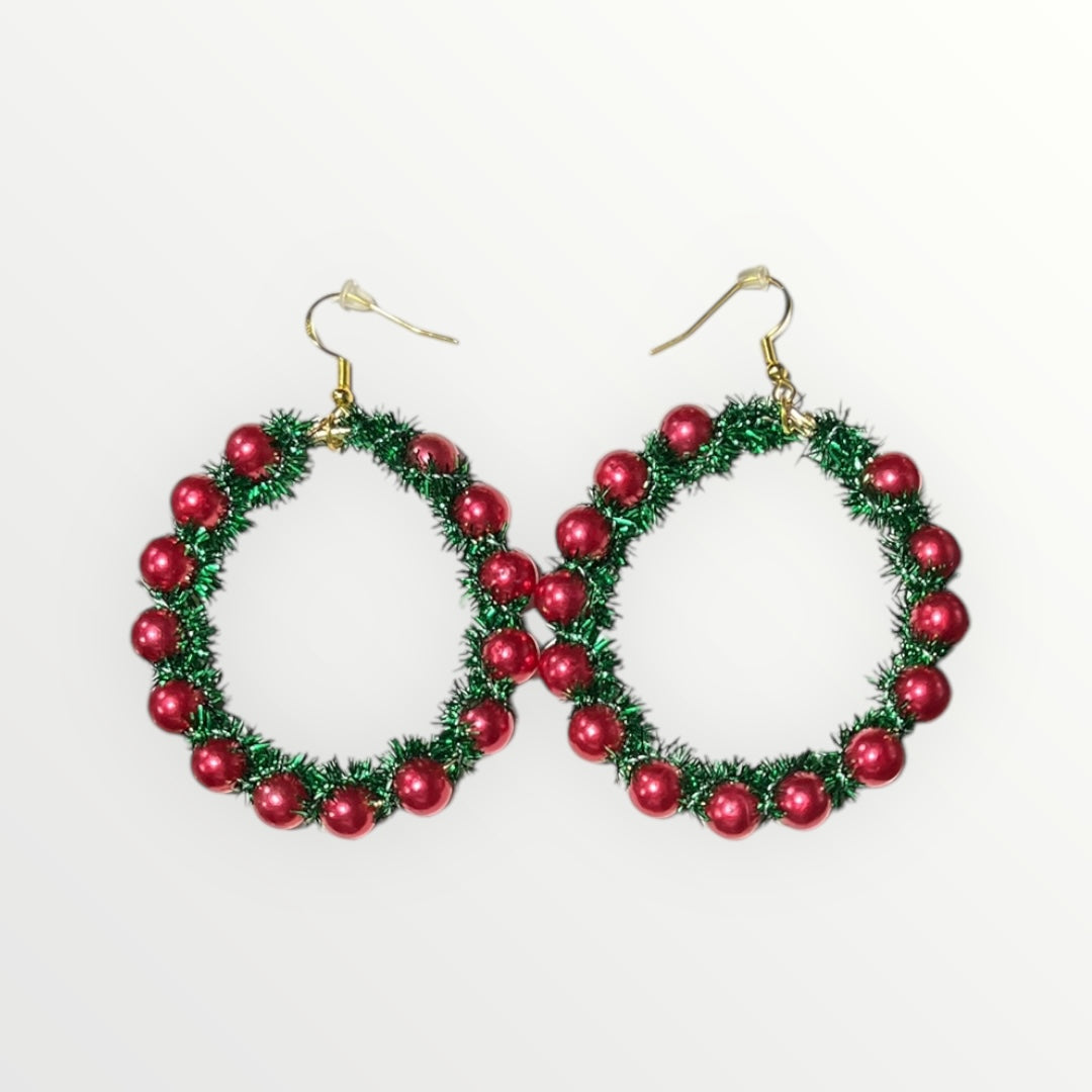Christmas wreath with ornaments earrings