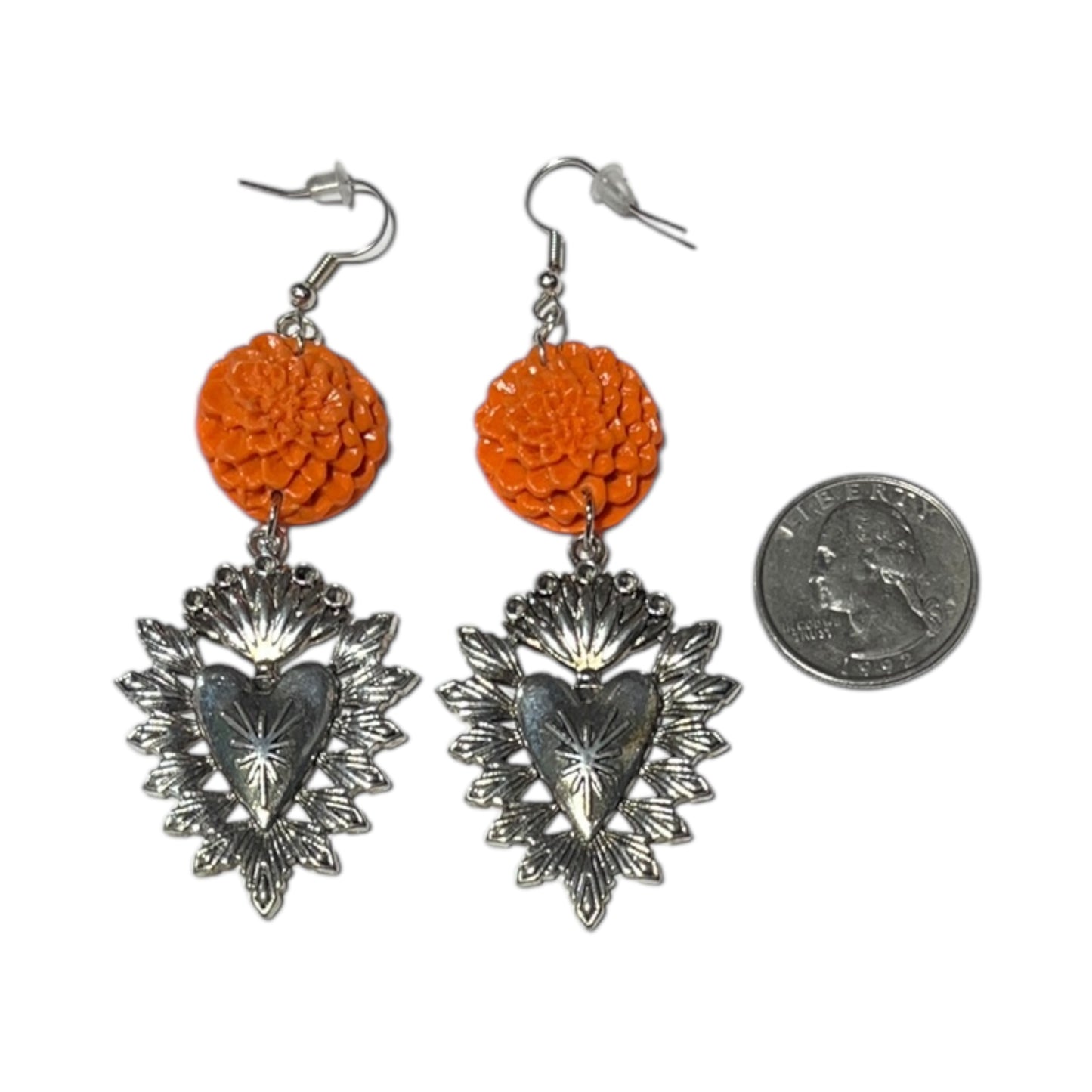 Earrings Sagrado Corazón con Cenpasuchil