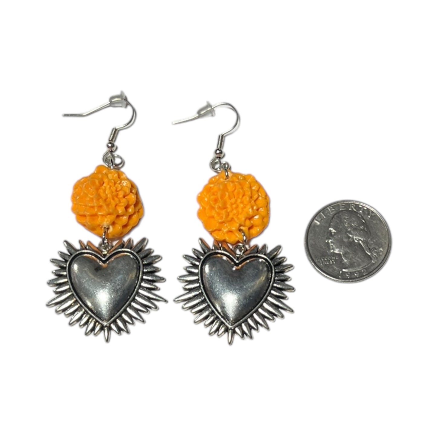 Earrings Sagrado Corazón con Cenpasuchil